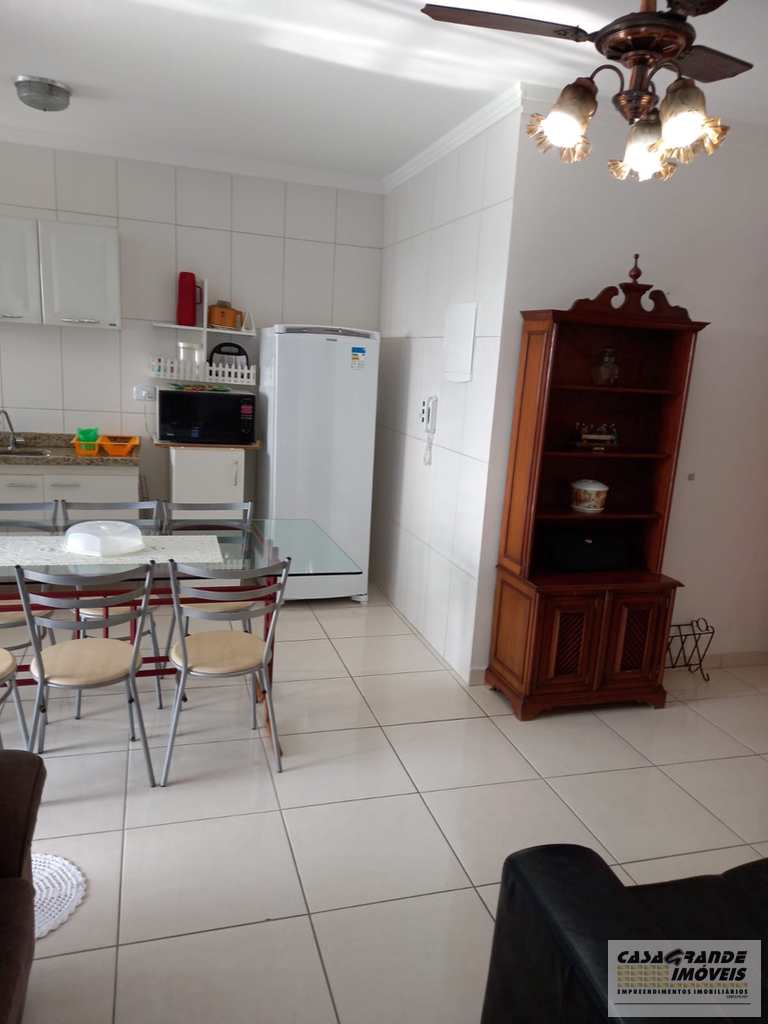 Apartamento em Praia Grande, no bairro Balneário Maracanã