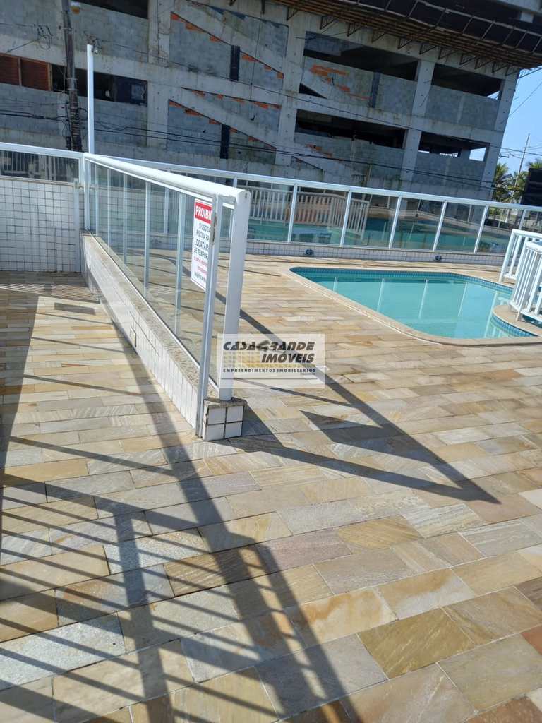 Apartamento em Praia Grande, no bairro Maracanã