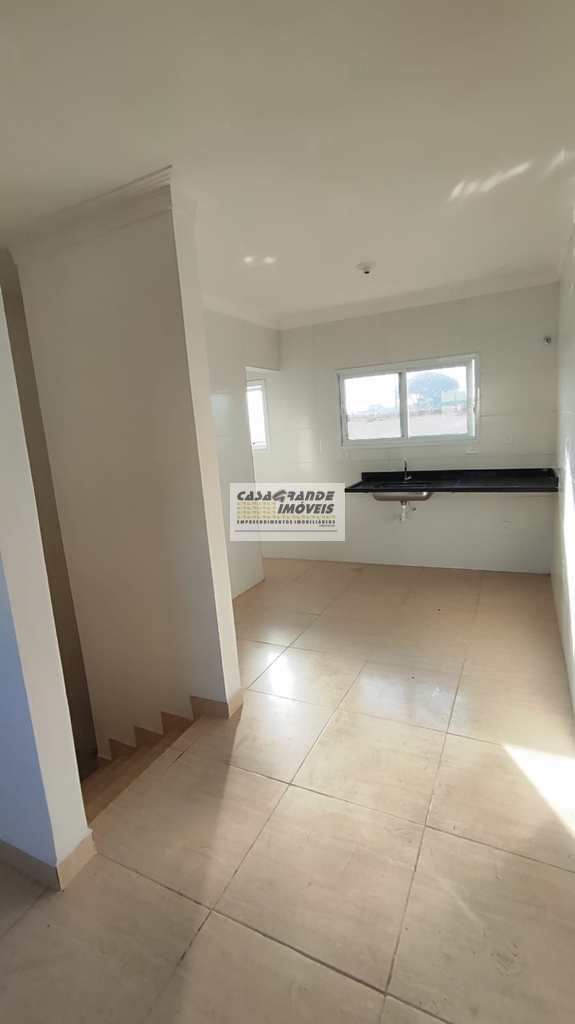 Casa de Condomínio em Praia Grande, no bairro Real