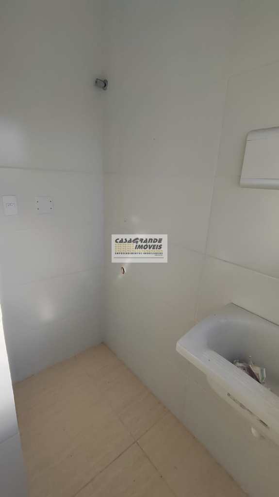 Casa de Condomínio em Praia Grande, no bairro Real