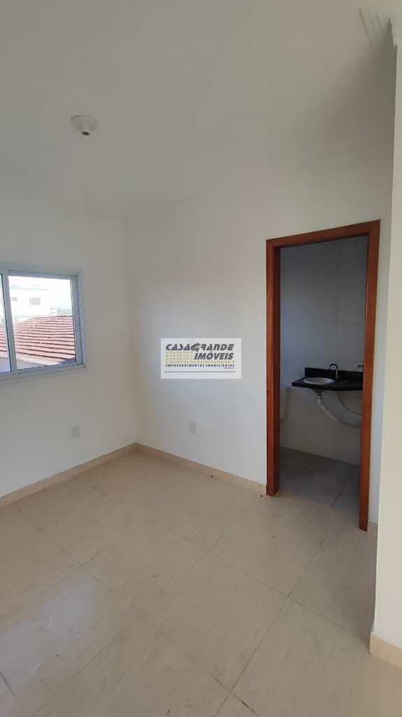 Casa de Condomínio em Praia Grande, no bairro Real