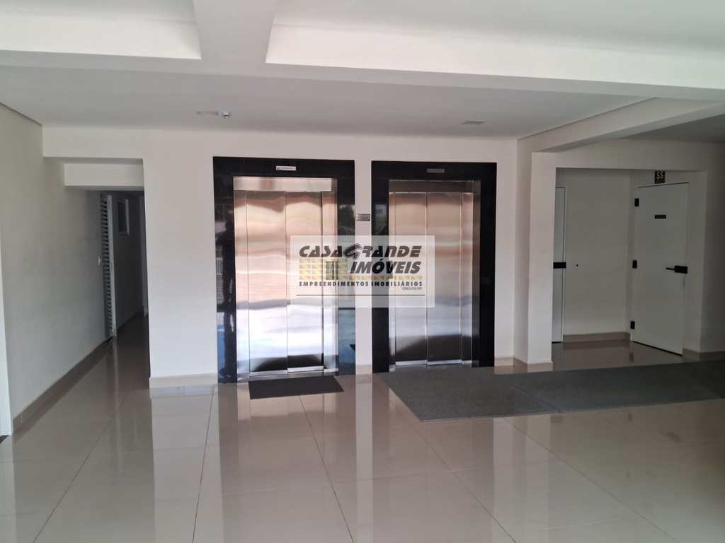 Apartamento em Praia Grande, no bairro Caiçara