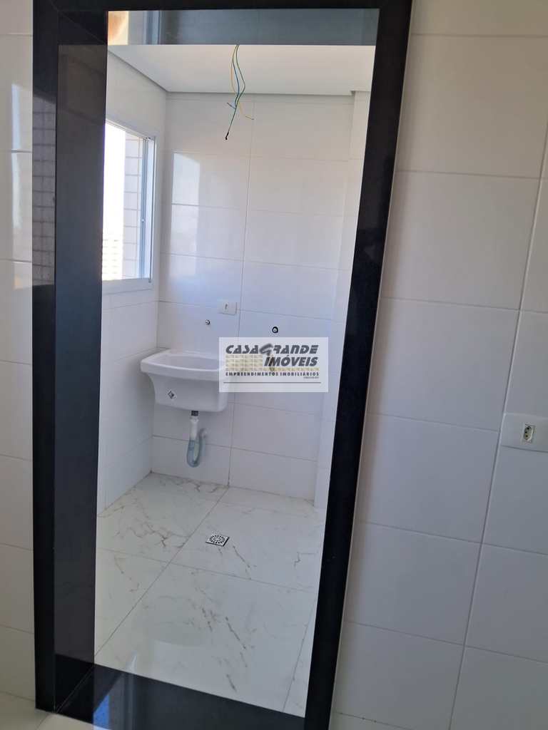 Apartamento em Praia Grande, no bairro Caiçara