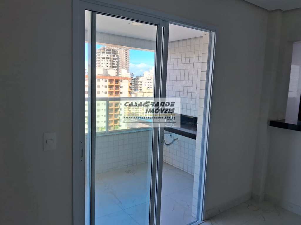 Apartamento em Praia Grande, no bairro Caiçara