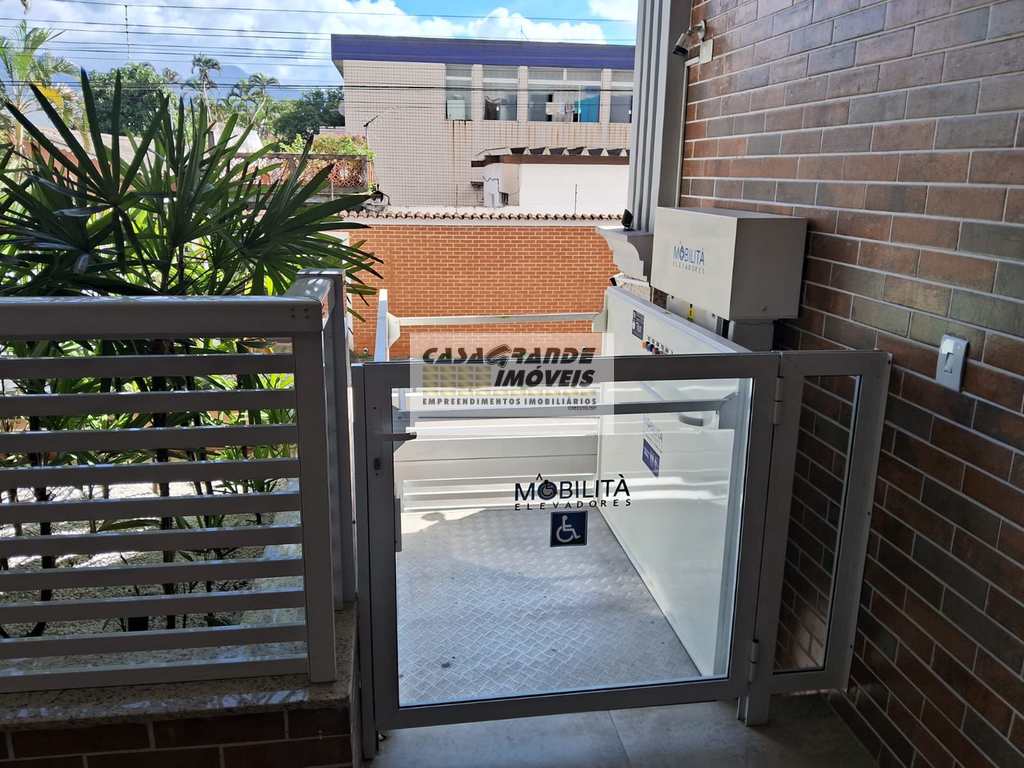 Apartamento em Praia Grande, no bairro Caiçara