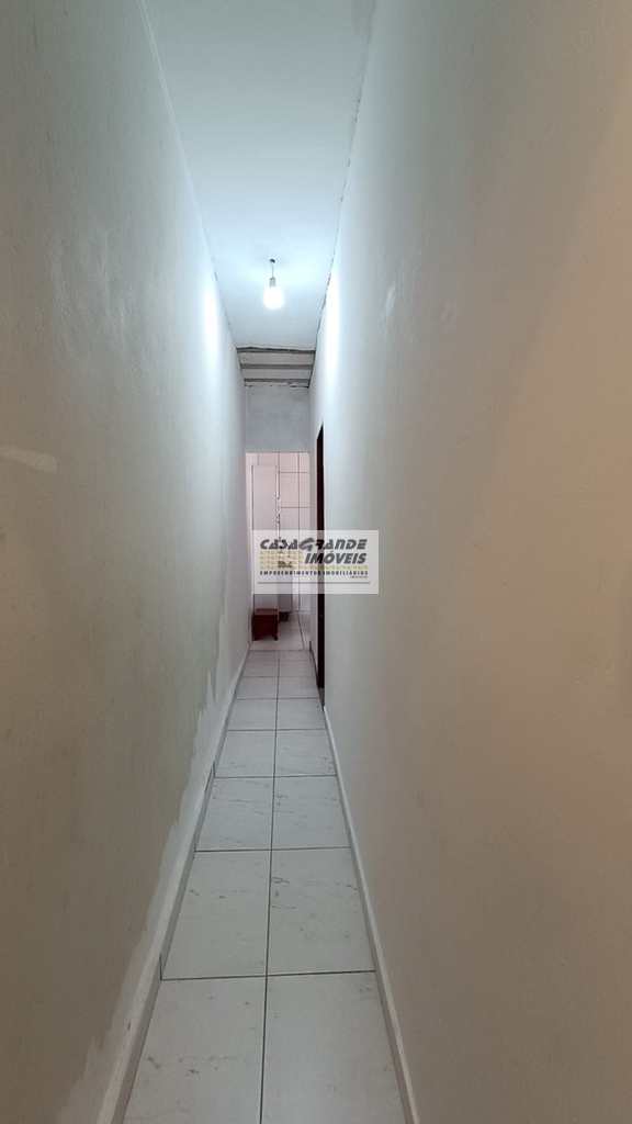 Casa em Praia Grande, no bairro Balneário Maracanã