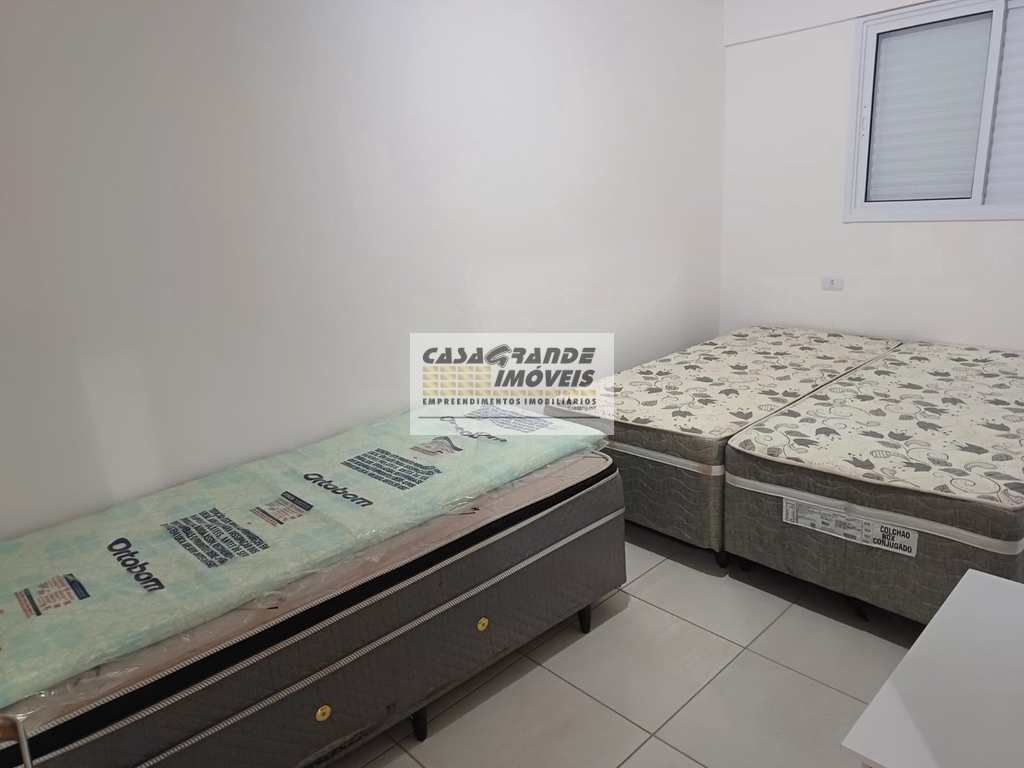 Apartamento em Praia Grande, no bairro Mirim