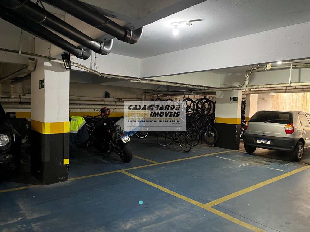 Apartamento em Praia Grande, no bairro Tupi
