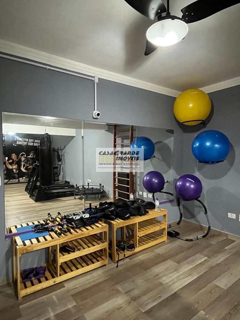 Apartamento em Praia Grande, no bairro Tupi