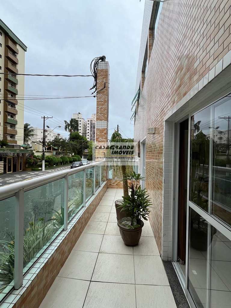 Apartamento em Praia Grande, no bairro Tupi