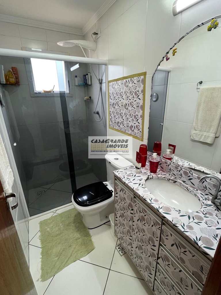 Apartamento em Praia Grande, no bairro Tupi