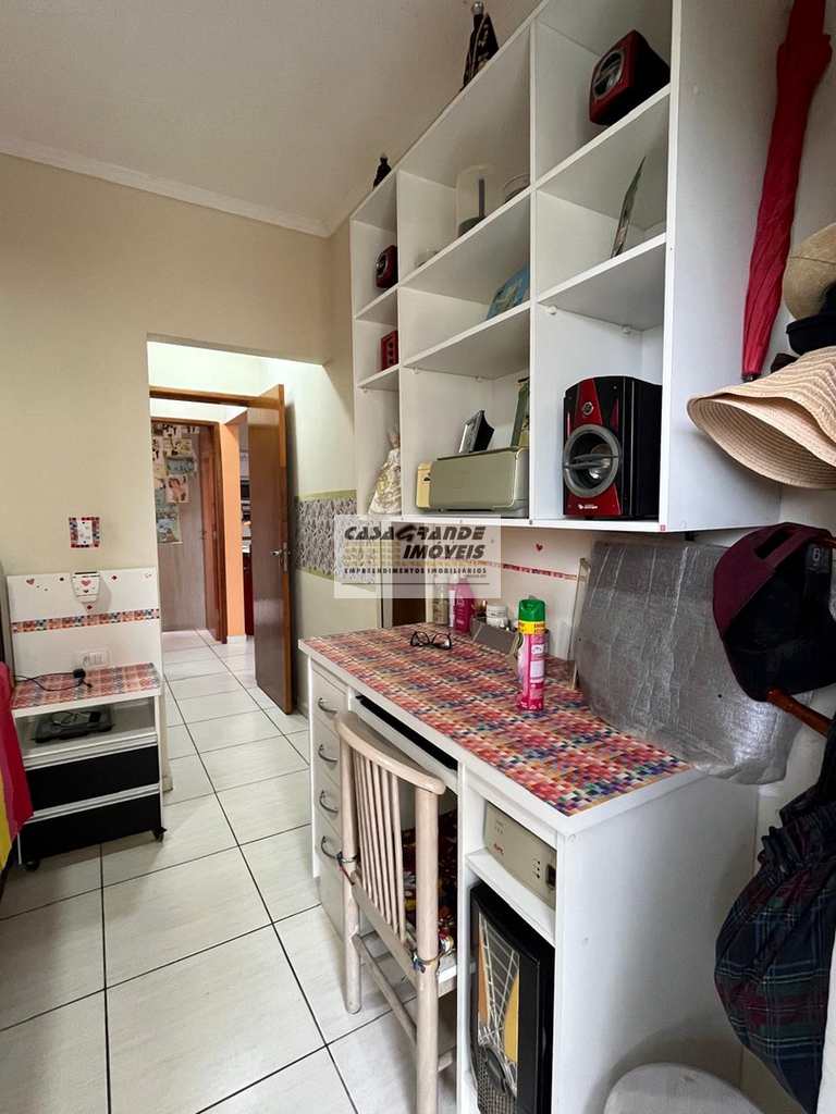 Apartamento em Praia Grande, no bairro Tupi