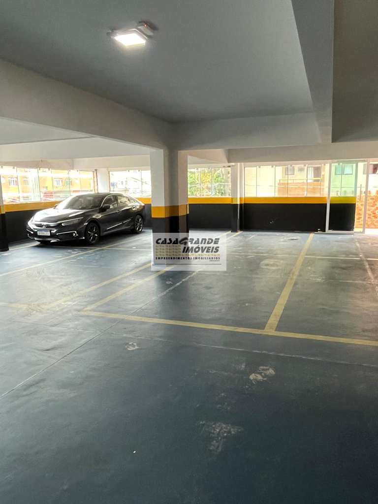 Apartamento em Praia Grande, no bairro Tupi