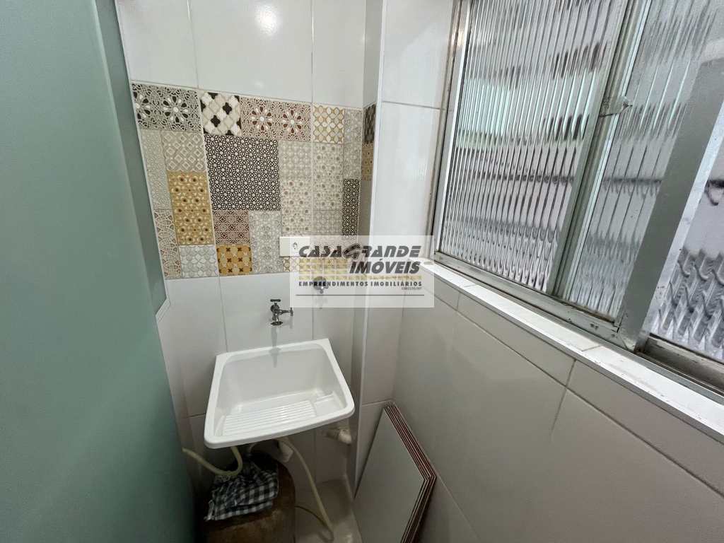 Apartamento em Praia Grande, no bairro Tupi