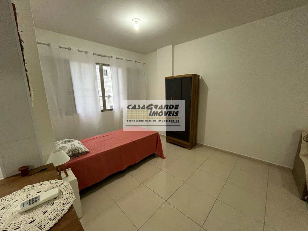 Apartamento em Praia Grande, no bairro Tupi