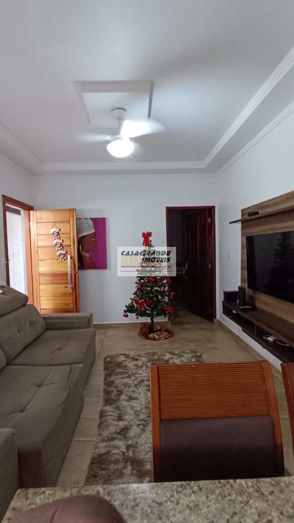 Casa em Praia Grande, no bairro Maracanã