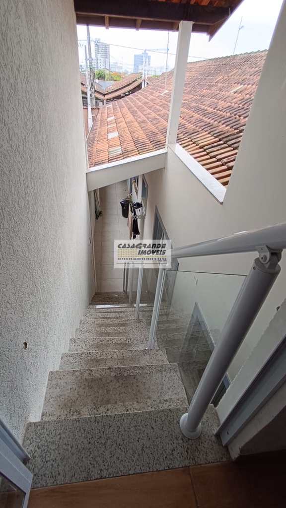 Casa em Praia Grande, no bairro Maracanã