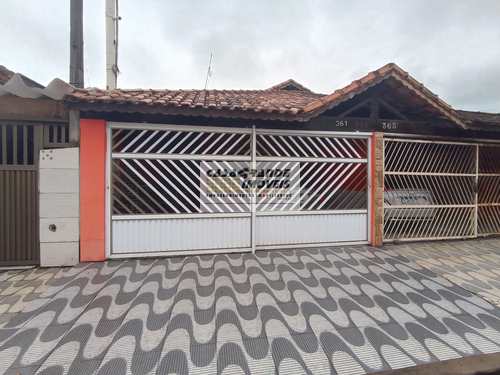 Casa, código 7268 em Praia Grande, bairro Maracanã