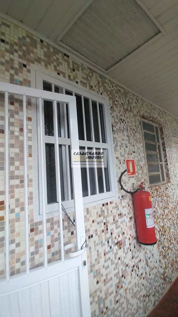 Kitnet em Praia Grande, no bairro Caiçara