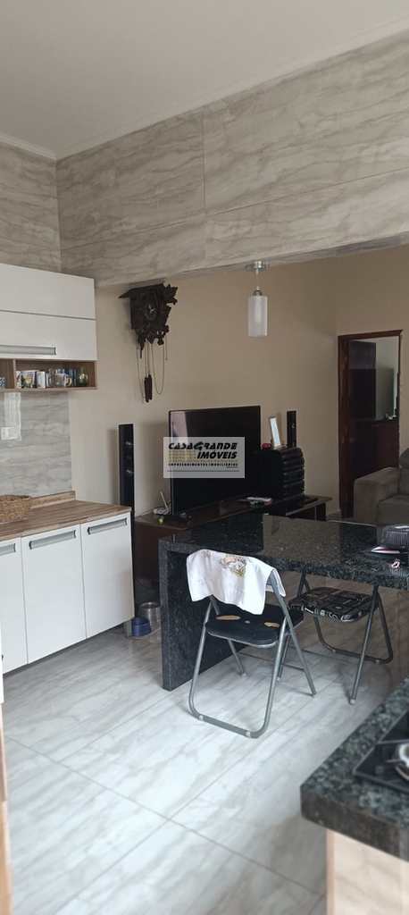 Casa em Praia Grande, no bairro Solemar