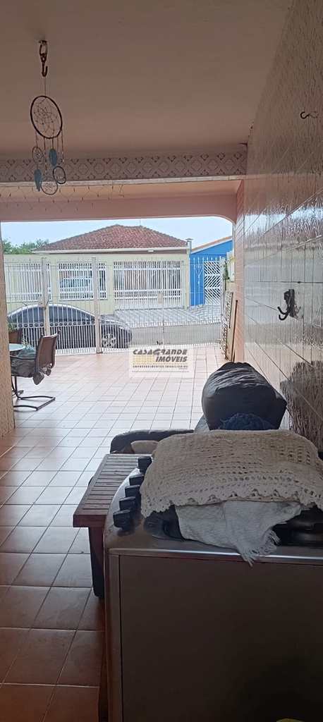 Casa em Praia Grande, no bairro Solemar
