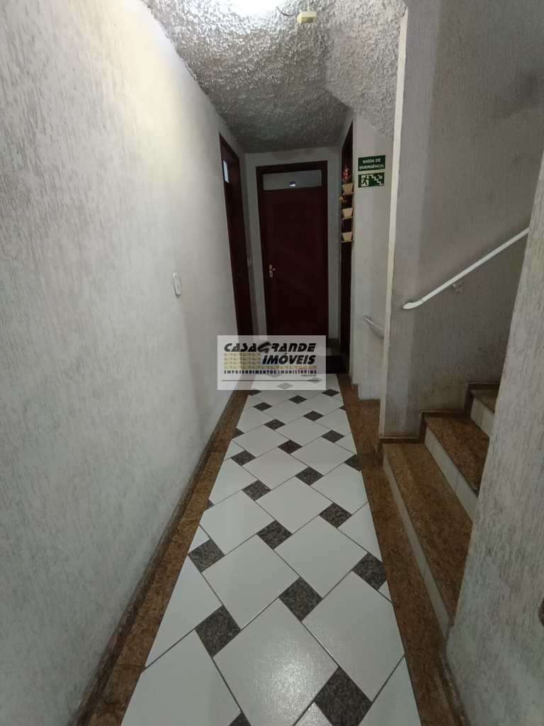 Apartamento em Praia Grande, no bairro Caiçara