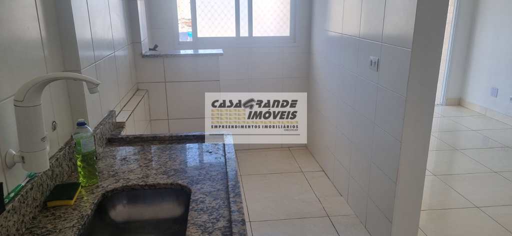 Apartamento em Praia Grande, no bairro Mirim