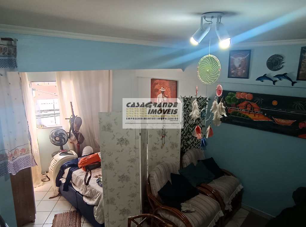 Kitnet em Praia Grande, no bairro Balneário Maracanã