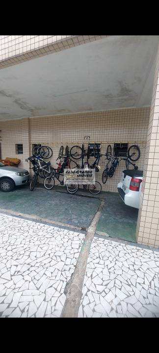 Kitnet em Praia Grande, no bairro Balneário Maracanã