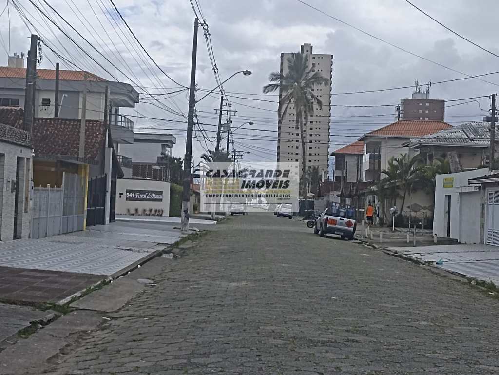 Casa de Condomínio em Praia Grande, no bairro Maracanã