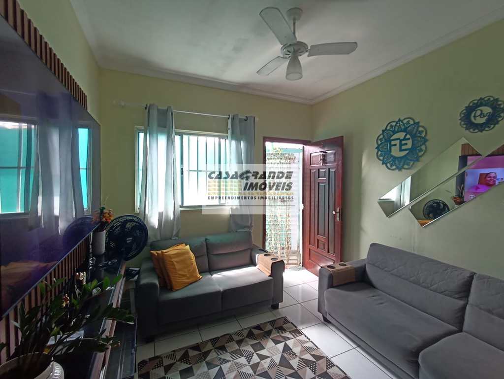 Casa de Condomínio em Praia Grande, no bairro Maracanã