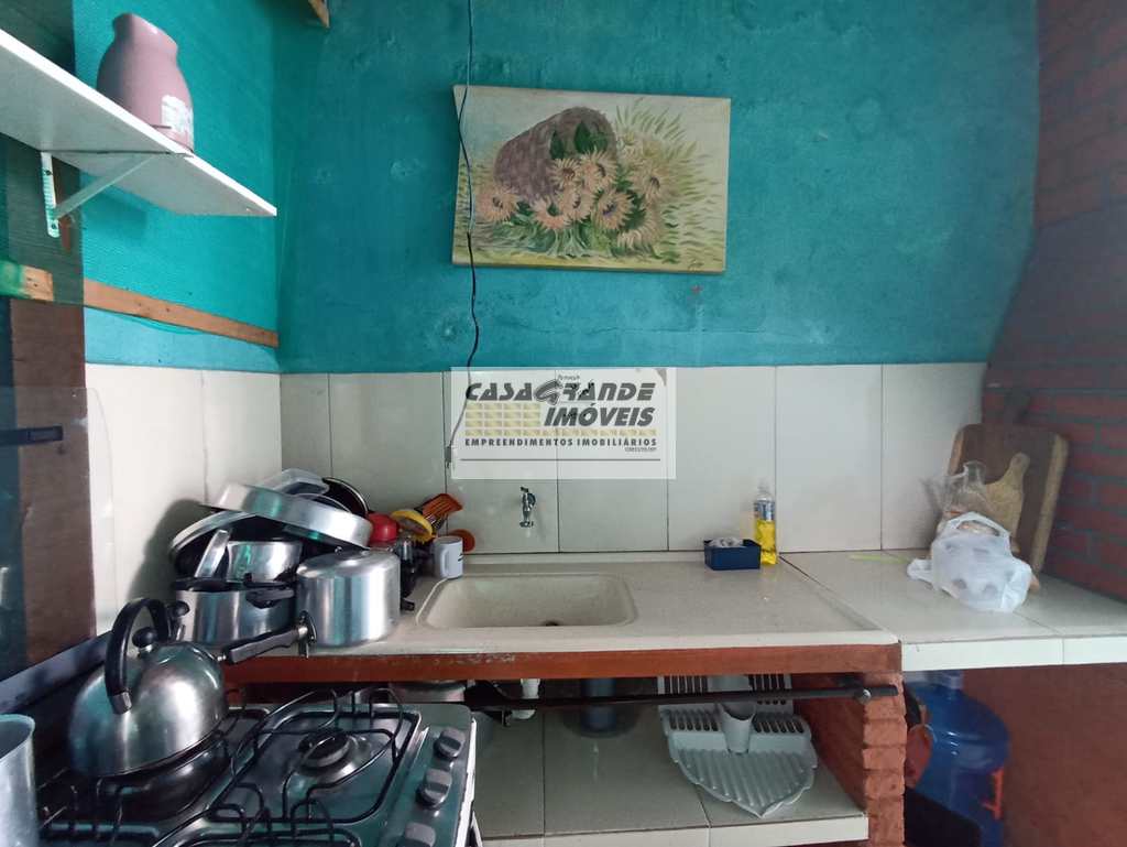 Casa de Condomínio em Praia Grande, no bairro Maracanã