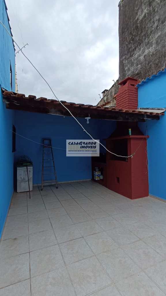 Casa em Praia Grande, no bairro Maracanã