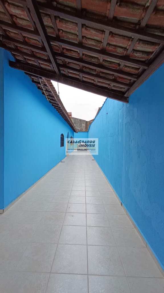 Casa em Praia Grande, no bairro Maracanã