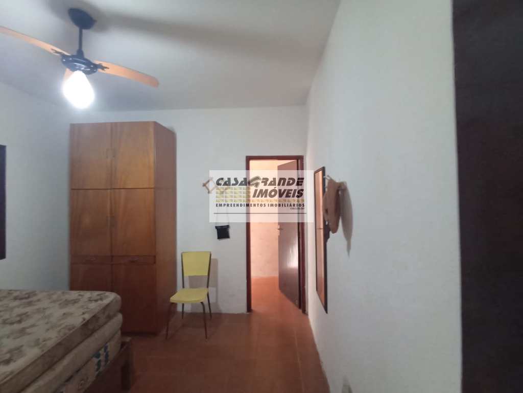 Casa em Praia Grande, no bairro Balneário Maracanã