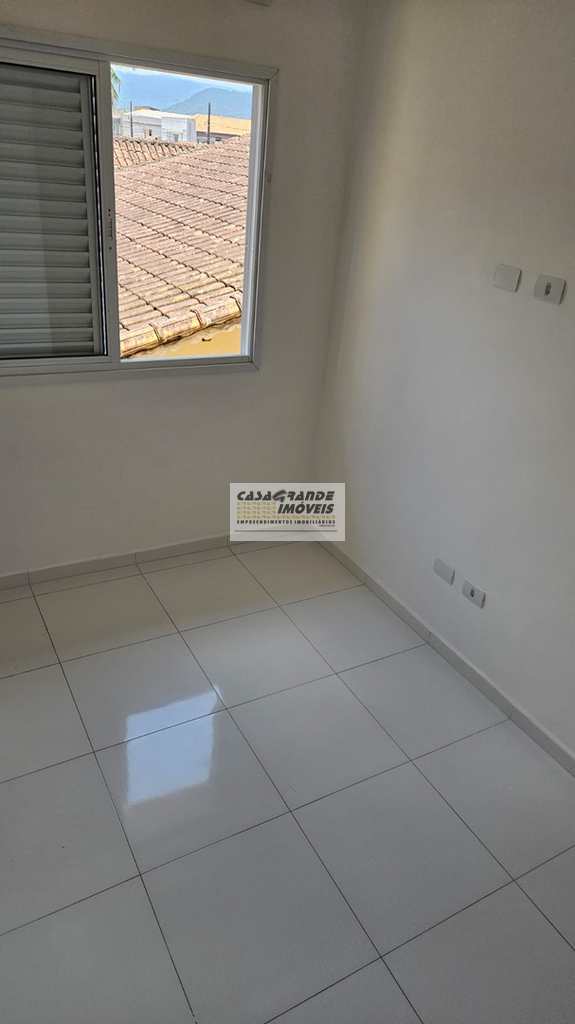 Casa de Condomínio em Praia Grande, no bairro Caiçara