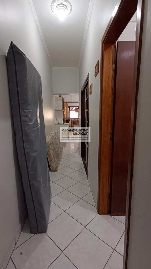Casa em Praia Grande, no bairro Maracanã