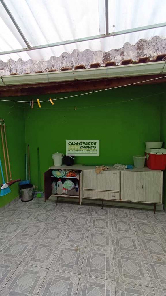 Casa em Praia Grande, no bairro Maracanã