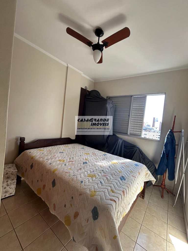 Apartamento em Praia Grande, no bairro Tupi