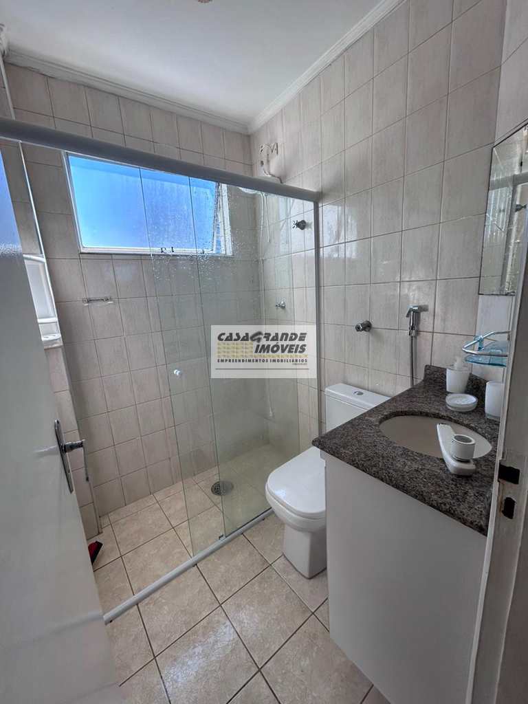 Apartamento em Praia Grande, no bairro Tupi