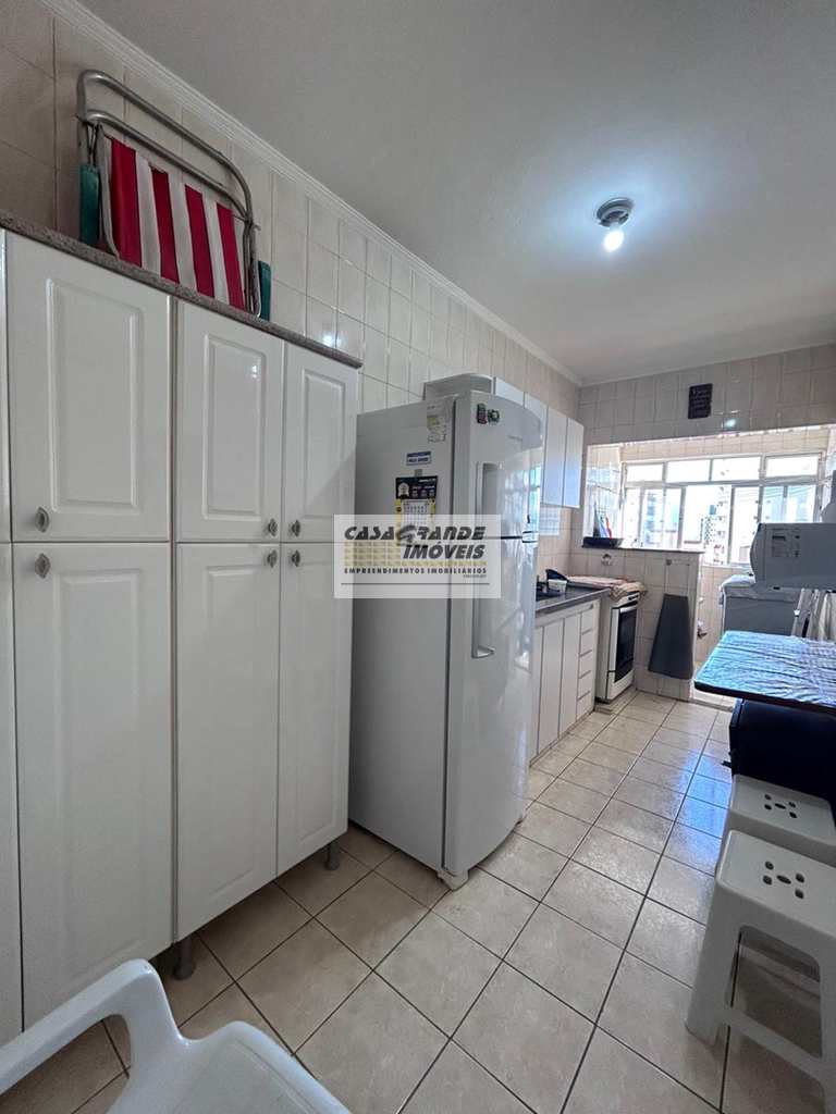Apartamento em Praia Grande, no bairro Tupi