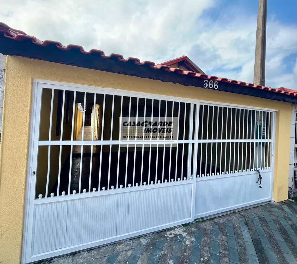 Casa em Praia Grande, no bairro Maracanã