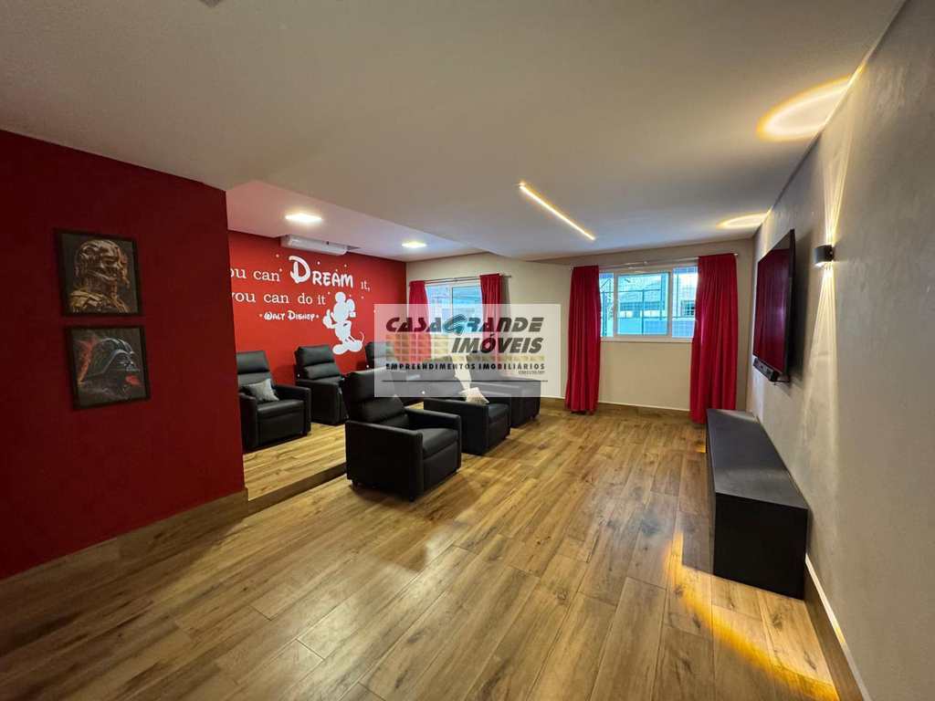 Apartamento em Praia Grande, no bairro Caiçara