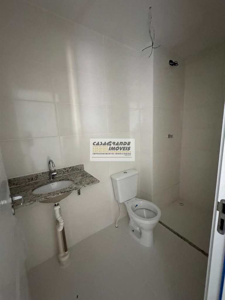 Apartamento em Praia Grande, no bairro Caiçara
