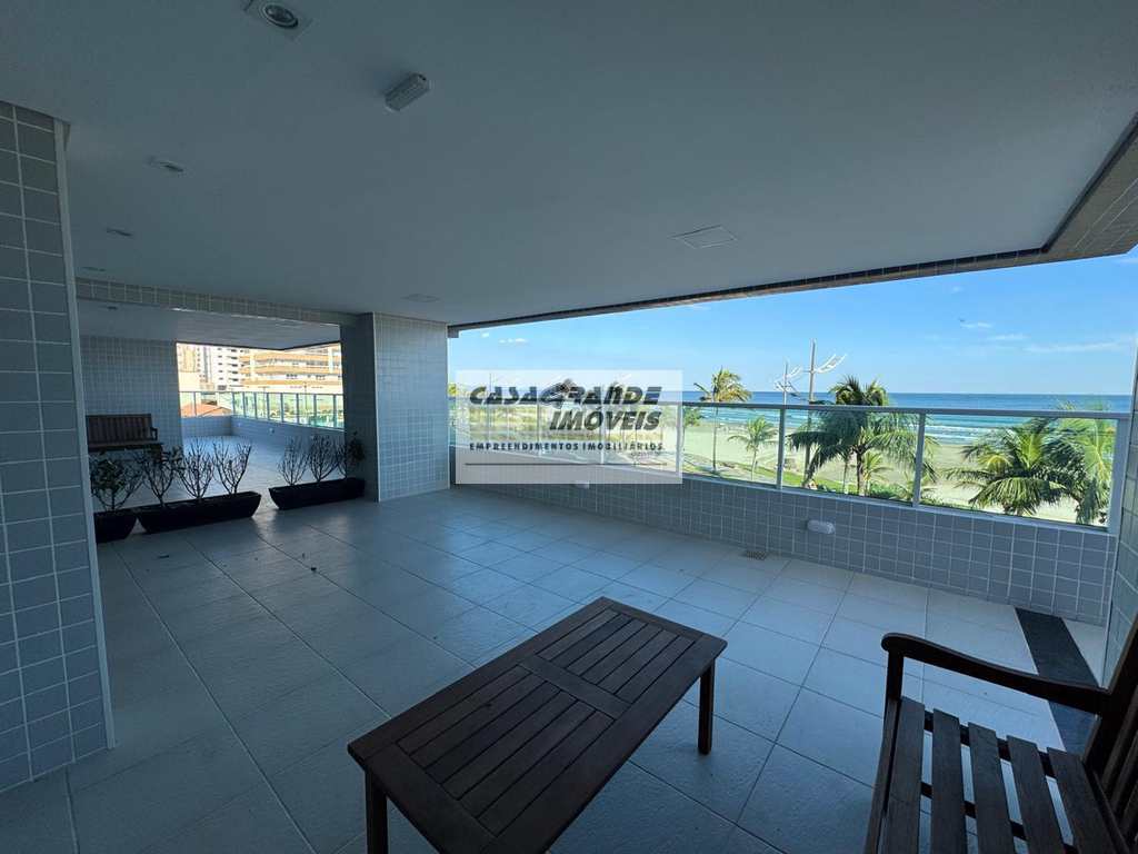Apartamento em Praia Grande, no bairro Caiçara
