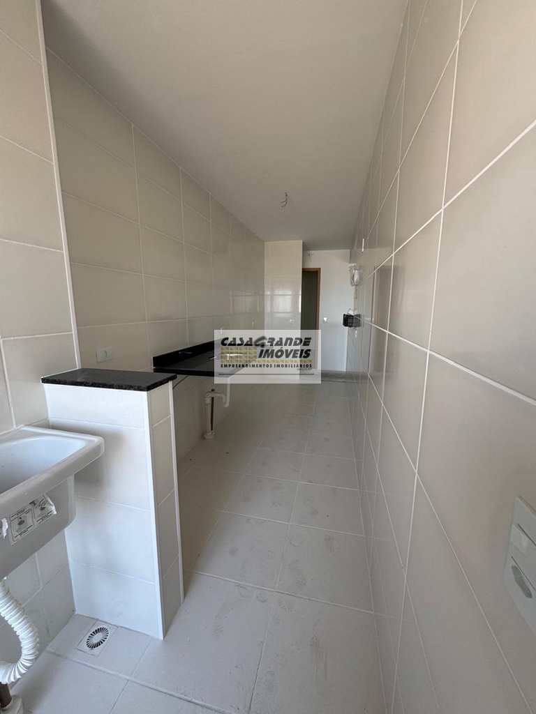 Apartamento em Praia Grande, no bairro Caiçara