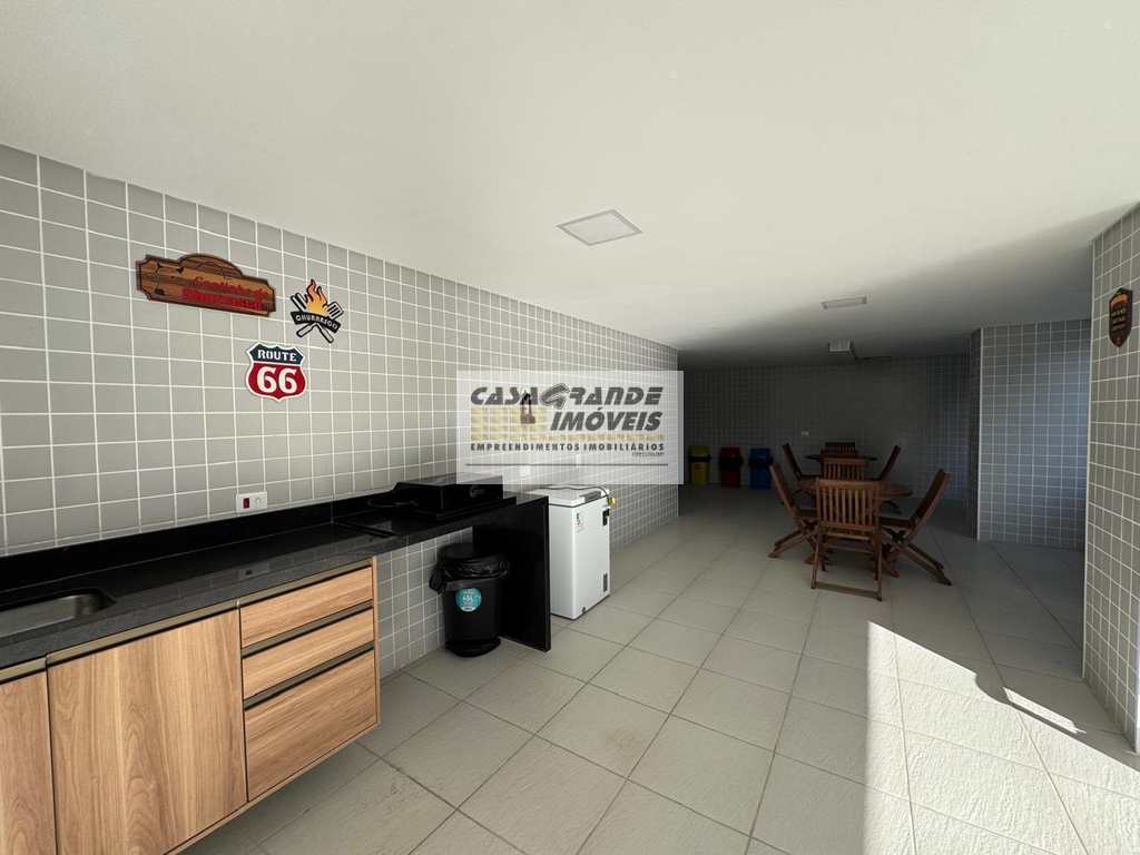 Apartamento em Praia Grande, no bairro Caiçara