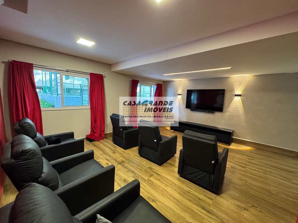 Apartamento em Praia Grande, no bairro Caiçara