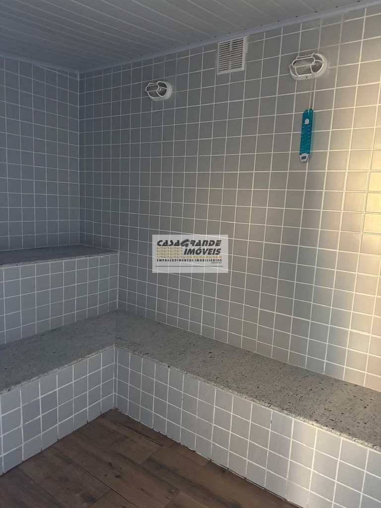 Apartamento em Praia Grande, no bairro Caiçara