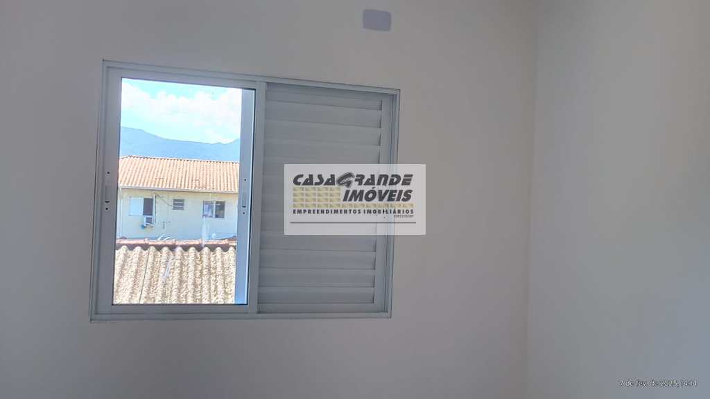 Casa de Condomínio em Praia Grande, no bairro Samambaia